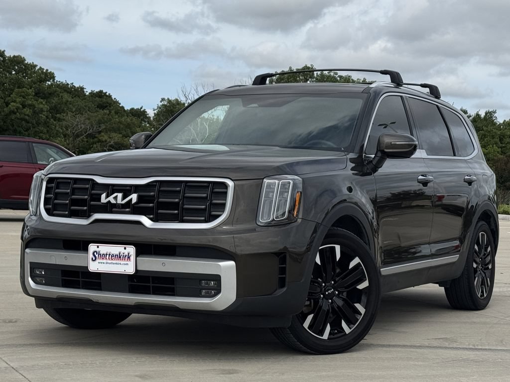 Used 2024 Kia Telluride SX Prestige AWD/4WD image 2