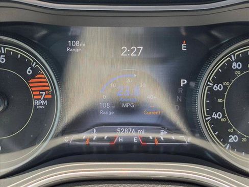 Used 2020 Jeep Cherokee Limited FWD image 11