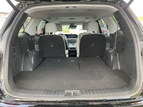 Used 2025 Hyundai Palisade SEL FWD image 34