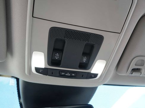 Used 2023 Honda Pilot Elite image 29