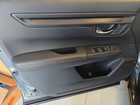 Certified 2025 Honda CR-V Sport image 12