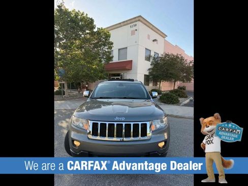 Used 2012 Jeep Grand Cherokee Limited w/ Luxury Group II RWD image 5