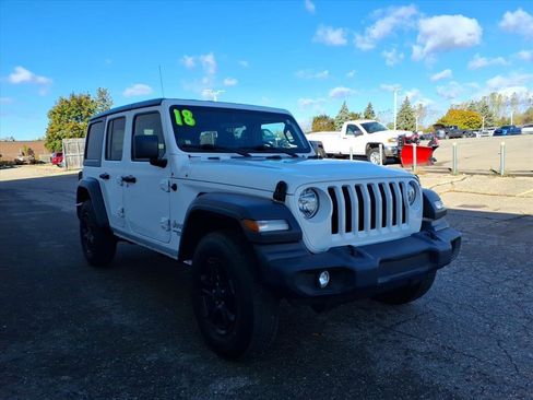 Used 2018 Jeep Wrangler Unlimited Sport S image 24