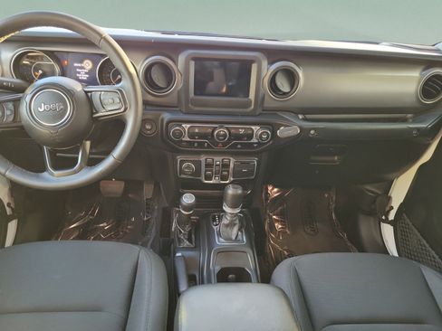 Used 2021 Jeep Gladiator Sport AWD/4WD image 10