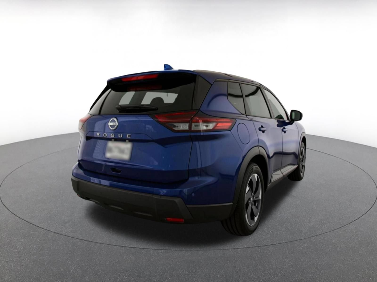 Used 2025 Nissan Rogue SV FWD image 9
