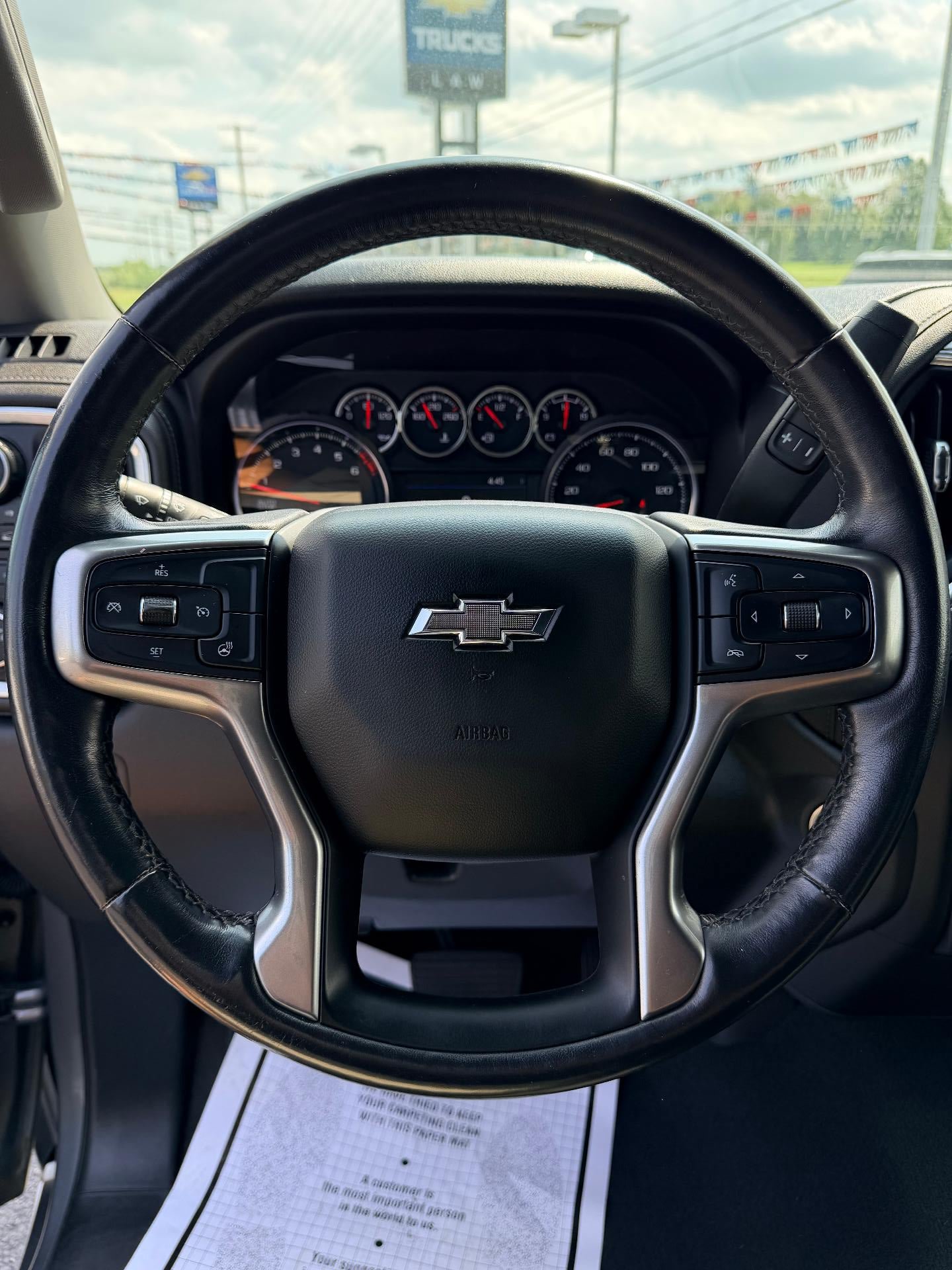 Used 2022 Chevrolet Silverado 1500 RST AWD/4WD image 15