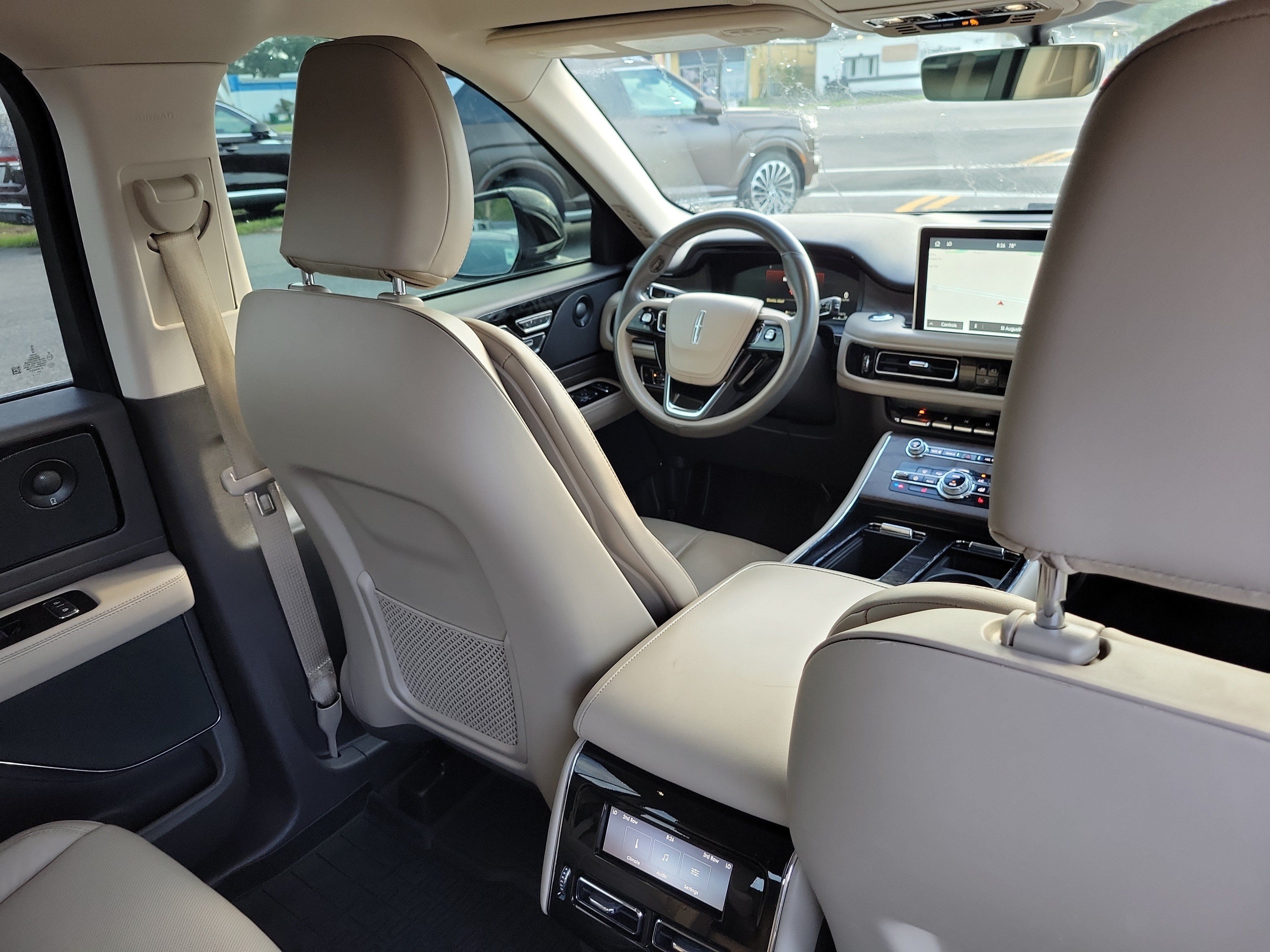 Used 2022 Lincoln Aviator Reserve RWD image 13