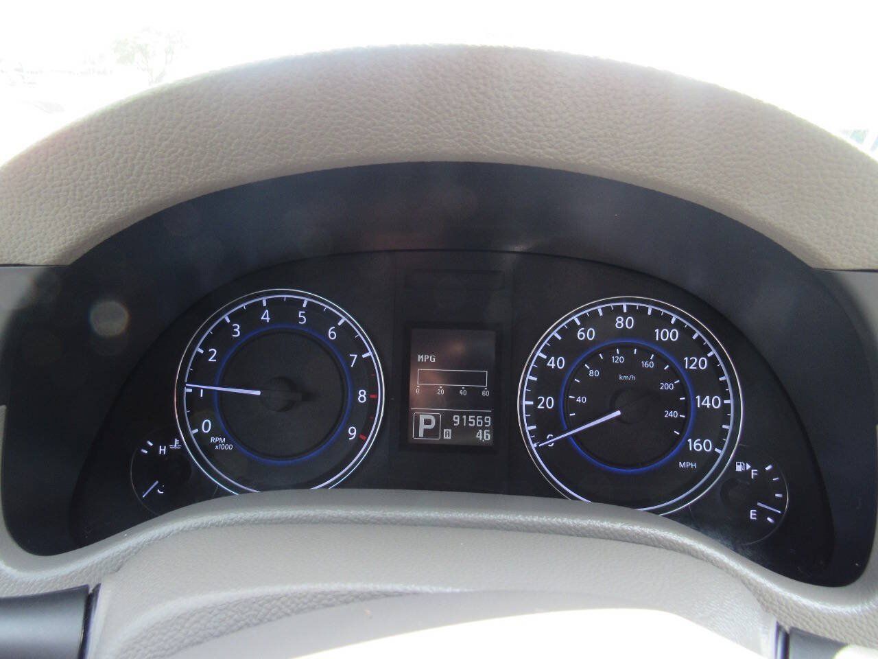 Used 2011 INFINITI G37 x Sedan w/ Premium Pkg AWD/4WD image 17