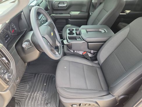 Used 2024 Chevrolet Silverado 1500 Custom w/ Turbomax Blackout Package AWD/4WD image 18