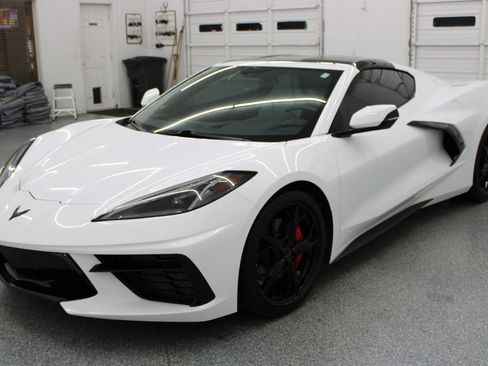 Used 2022 Chevrolet Corvette Stingray Coupe w/ 1LT image 4