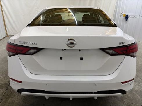 Used 2022 Nissan Sentra SV image 7