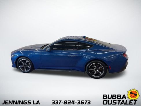 Used 2024 Ford Mustang Coupe RWD image 8
