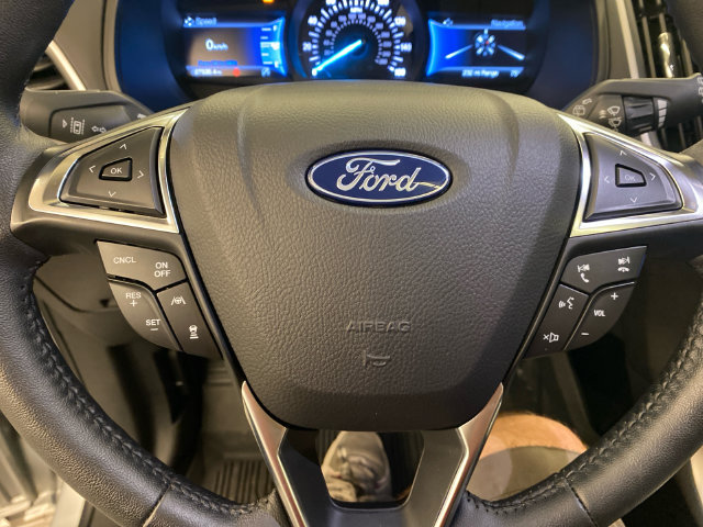 Used 2024 Ford Edge SEL w/ Convenience Package AWD/4WD image 18