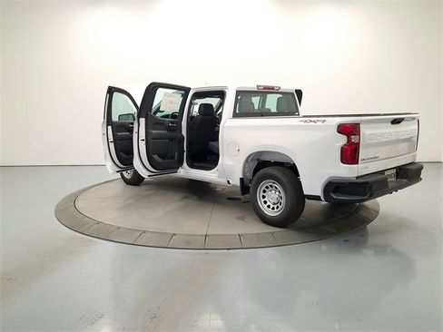 New 2026 Chevrolet Silverado 1500 W/T image 13