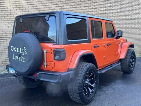 Used 2019 Jeep Wrangler Unlimited Sahara image 19