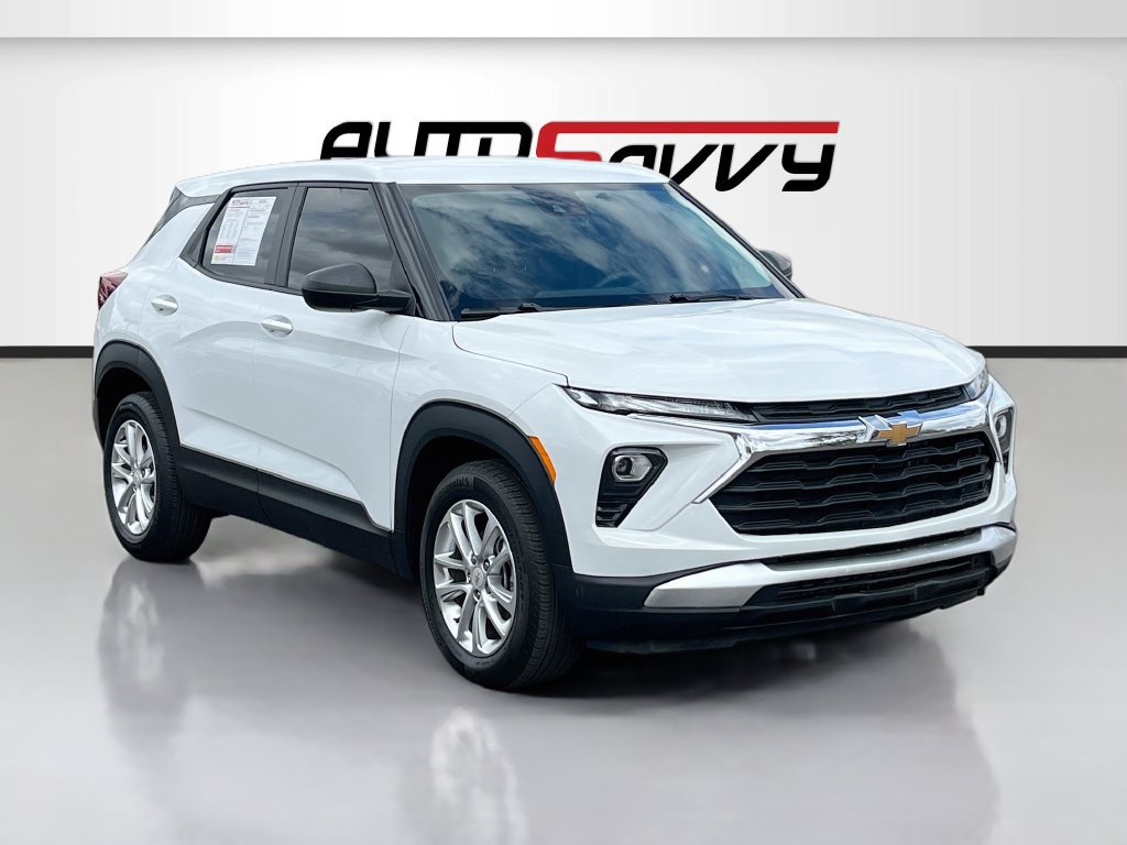 Used 2025 Chevrolet TrailBlazer LS w/ LS Convenience Package FWD image 1