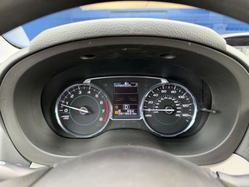 Used 2017 Subaru Forester 2.5i Premium AWD/4WD image 18