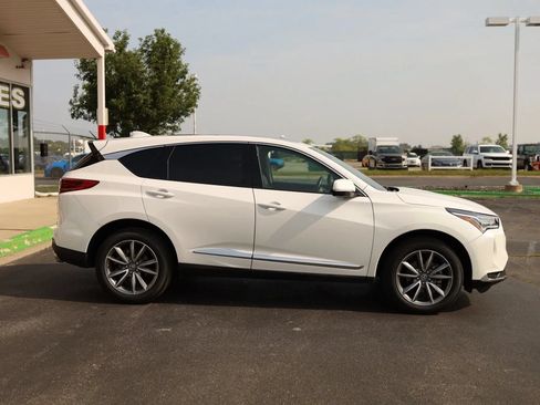 Used 2023 Acura RDX AWD w/ Technology Package image 4
