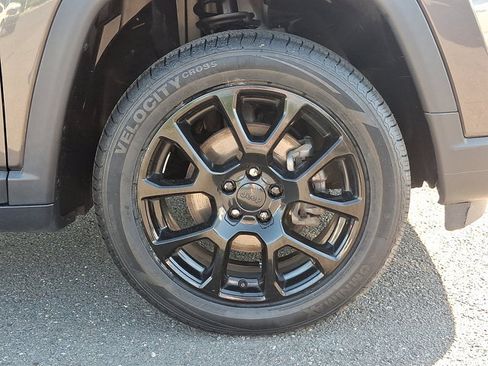 Used 2022 Jeep Compass Latitude AWD/4WD image 19