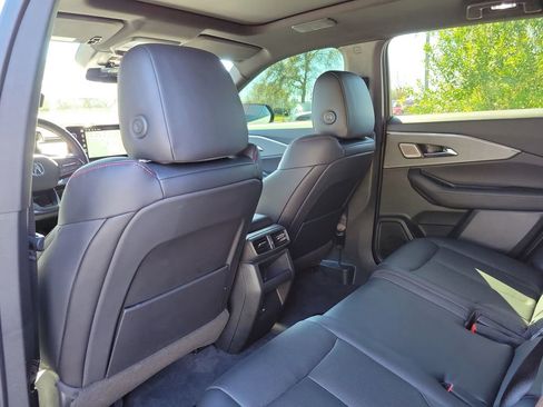 Used 2024 Acura ZDX A-Spec image 16