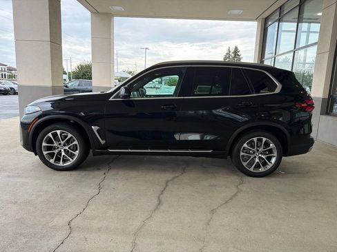Used 2026 BMW X5 xDrive40i AWD/4WD image 2