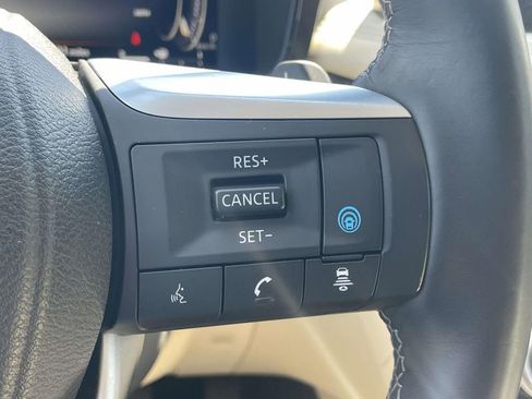 Used 2023 INFINITI QX60 Sensory w/ Cargo Package AWD/4WD image 23