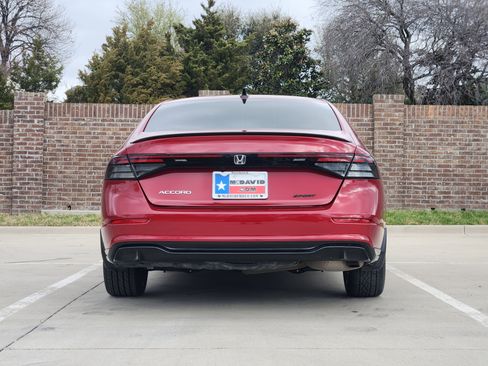 Used 2023 Honda Accord Sport image 7