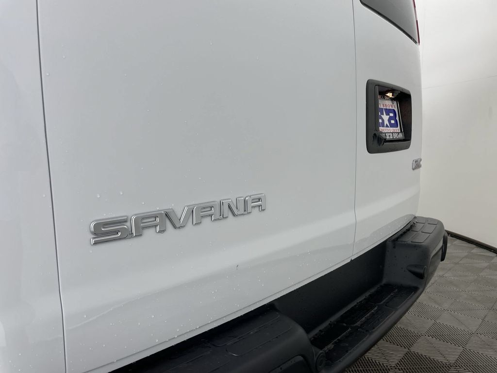 New 2025 GMC Savana 2500 Extended w/ Driver Convenience Package RWD image 29