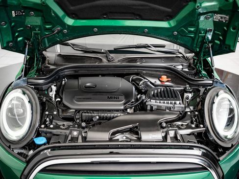 Used 2023 MINI Cooper 2-Door Hardtop image 36