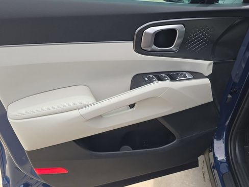 New 2026 Kia Sorento EX FWD image 18