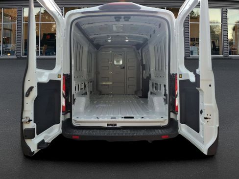 New 2026 Ford Transit 250 148 Medium Roof image 5