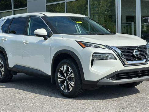 Certified 2023 Nissan Rogue SV AWD/4WD image 2
