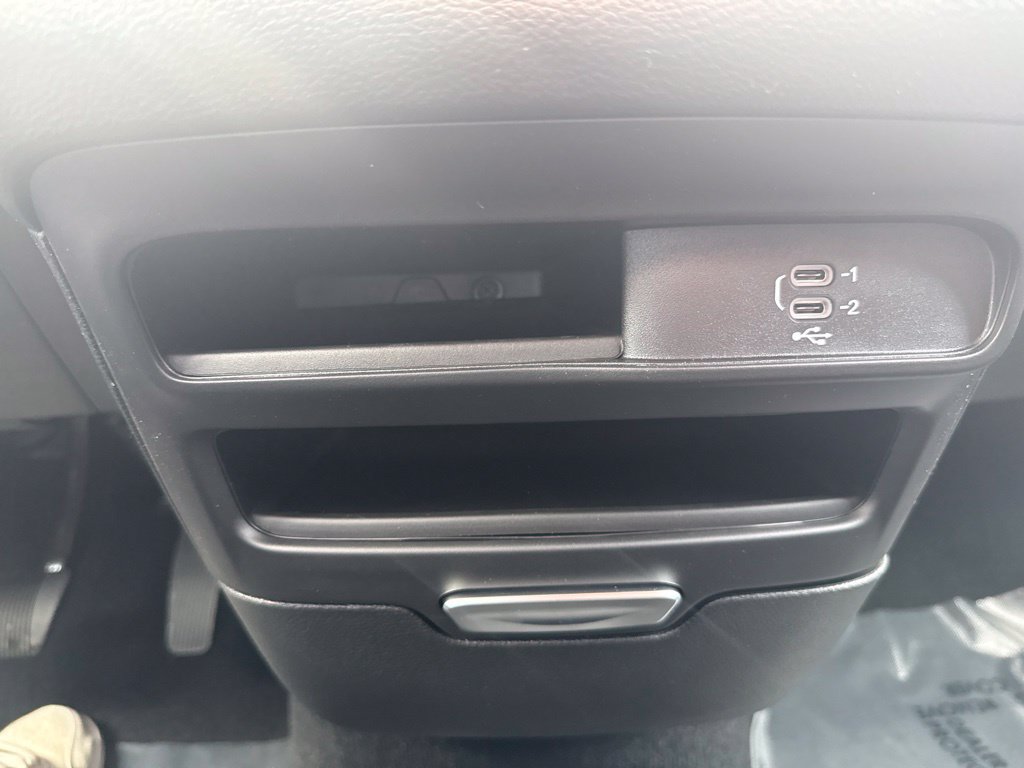 New 2027 Chrysler Pacifica Select AWD/4WD image 36