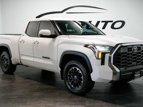 Used 2022 Toyota Tundra SR5 w/ TRD Off-Road Premium Package AWD/4WD image 7