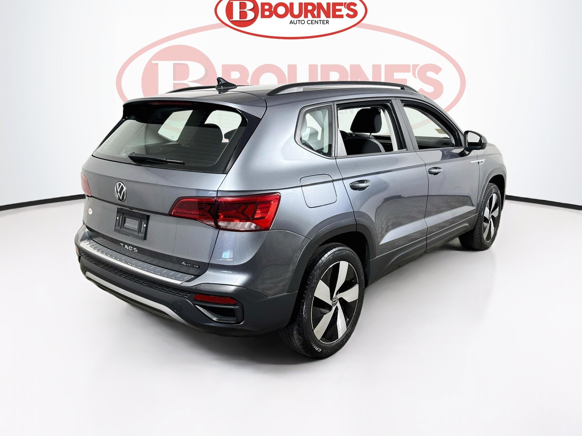 Used 2023 Volkswagen Taos S w/ Driver Assistance Package AWD/4WD image 10