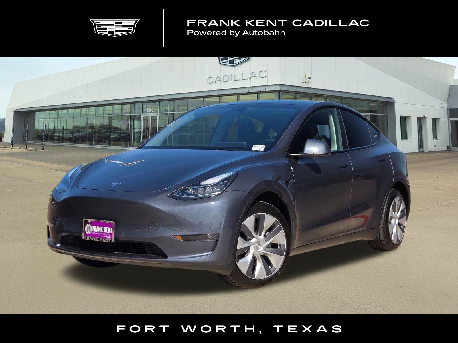 Used 2023 Tesla Model Y Long Range AWD/4WD image 1