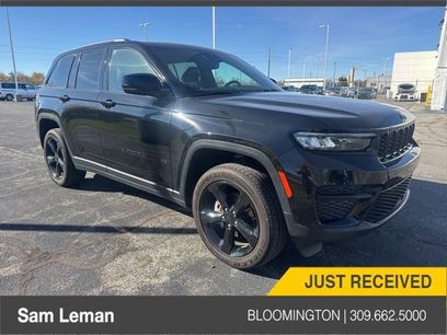 Used 2024 Jeep Grand Cherokee Altitude