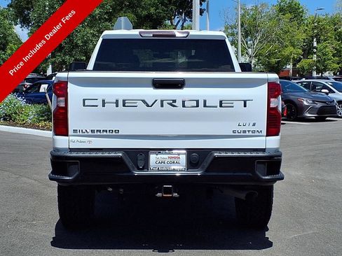 Used 2023 Chevrolet Silverado 2500 Custom AWD/4WD image 6