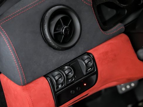Used 2004 Ferrari 360 Challenge Stradale RWD image 31