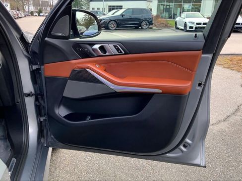 Certified 2025 BMW X7 M60i image 22