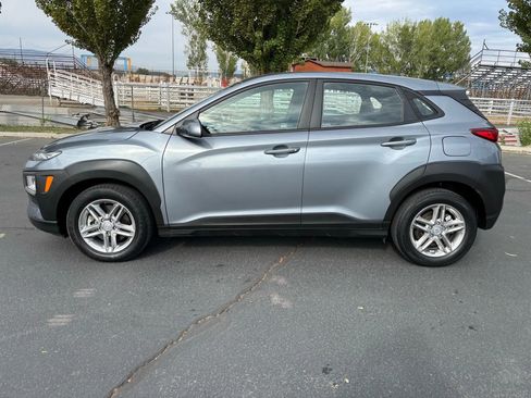 Used 2021 Hyundai Kona SE image 10
