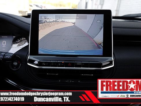 New 2026 Jeep Compass Latitude image 20