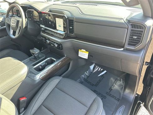 New 2026 GMC Sierra 1500 Elevation w/ LPO, Elevation Black Package image 28