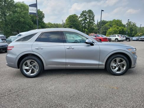 Used 2026 Genesis GV70 2.5T AWD/4WD image 6