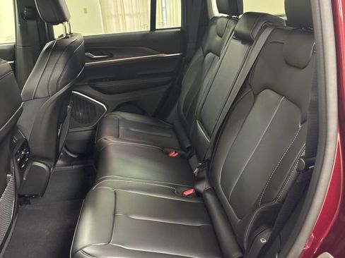 New 2026 Jeep Grand Cherokee Limited AWD/4WD image 21