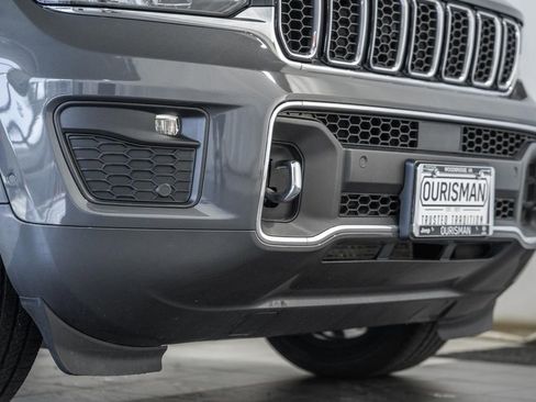 Certified 2023 Jeep Grand Cherokee Overland image 19