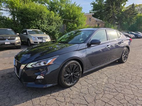 Used 2019 Nissan Altima 2.5 SL FWD image 2