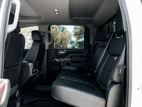 Used 2023 GMC Sierra 3500 Denali w/ Denali Ultimate Package AWD/4WD image 46