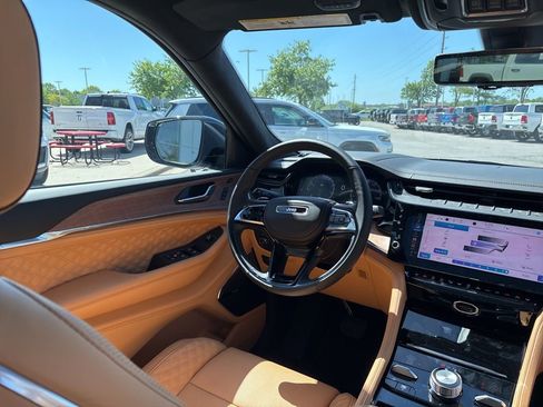 New 2026 Jeep Grand Cherokee Summit AWD/4WD image 50