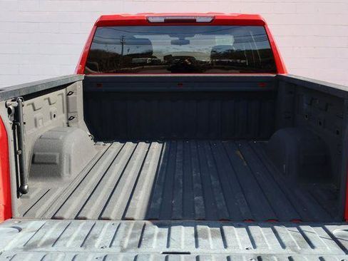 Used 2021 GMC Sierra 1500 Elevation w/ X31 Off-Road Package AWD/4WD image 15